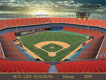 Load image into Gallery viewer, Sun Life Stadium 2005 - Puzzle