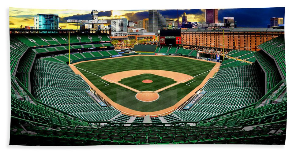 Camden Yards 1992 - Beach Towel