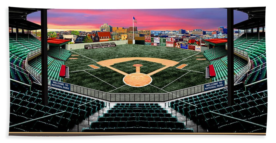 National Park 1915 - Bath Towel