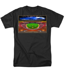 Veterans Stadium 1971 - Men's T-Shirt  (Regular Fit)